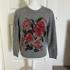 EUC Floral Gray Sweater Size Medium